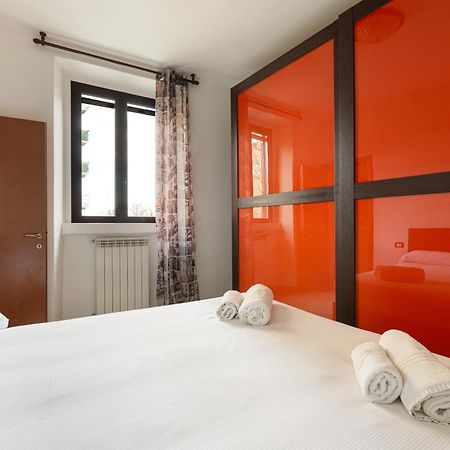 Milan Rogoredo - Bright Apartment Exterior foto